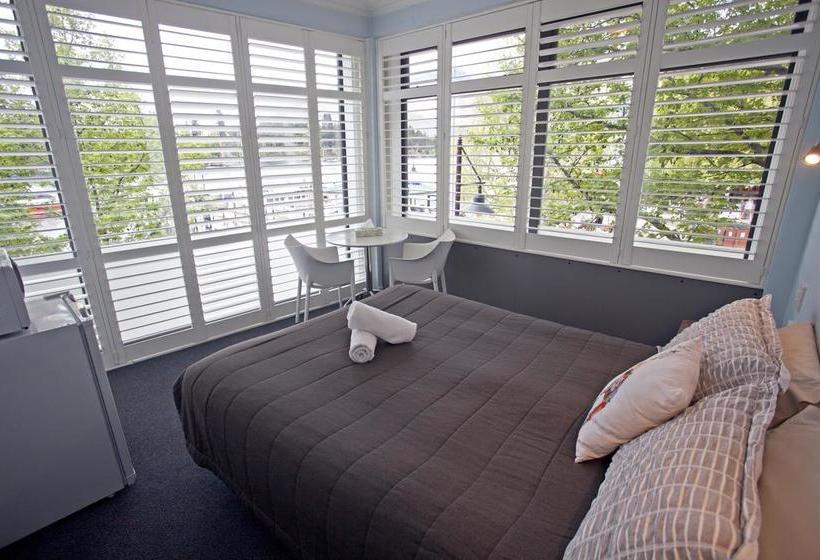 Hostel Absoloot Value Accommodation 20