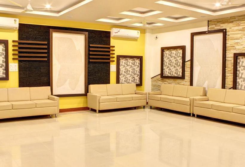 Hotel Nawalgarh Plaza 10