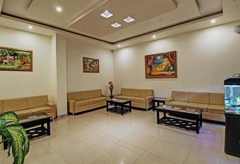 Hotel Nawalgarh Plaza 14