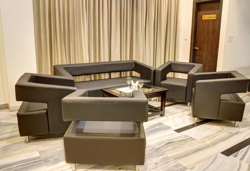 Hotel Nawalgarh Plaza 17