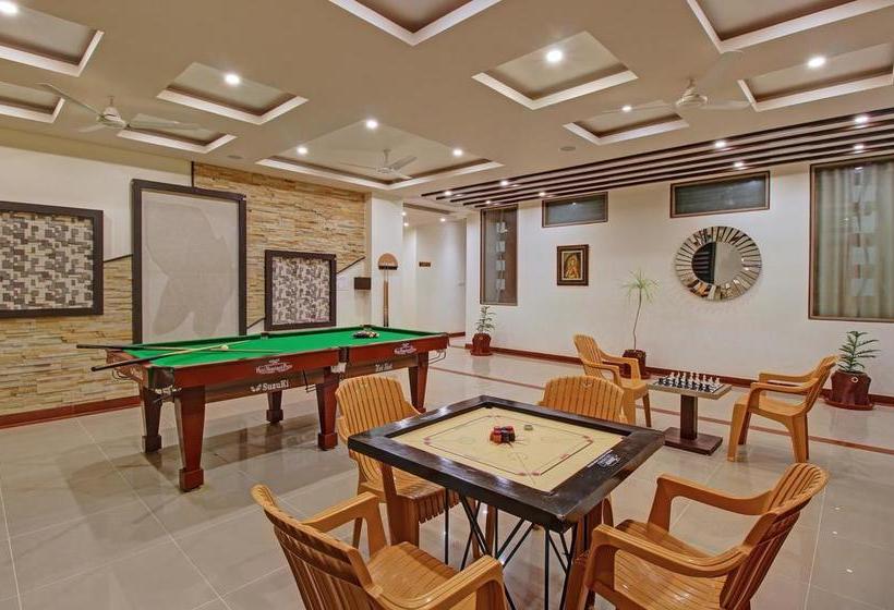 Hotel Nawalgarh Plaza 4