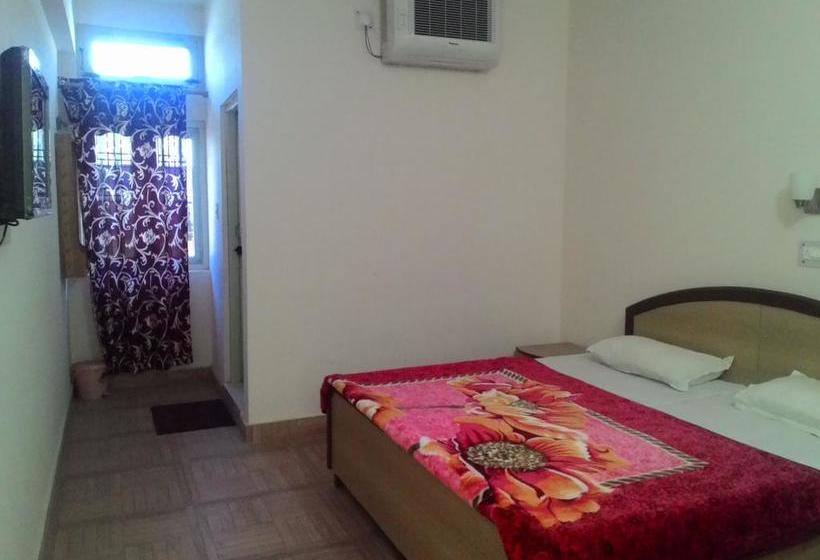 Hotel Sahaj Villa 12