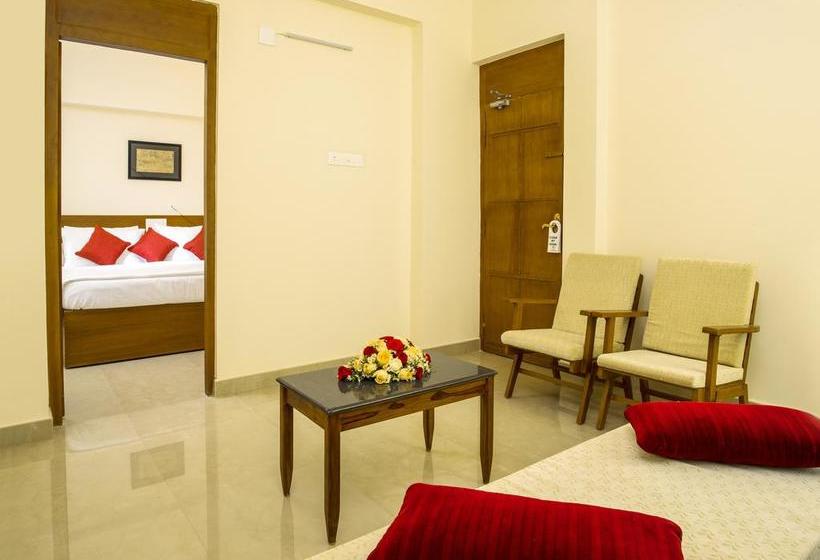 Hotel Iswarya Residency 4