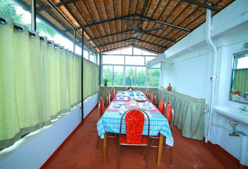 Resort Pulari Gardens 18