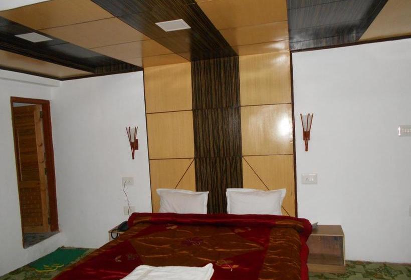 Hotel Rangyul Kargil 11