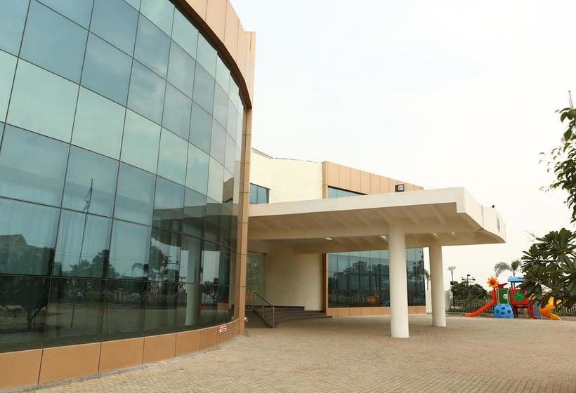 Hotel Country Club Hospitalities & Holidays 3