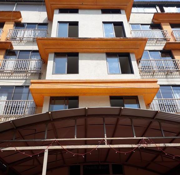 Hotel Pramila Court 13