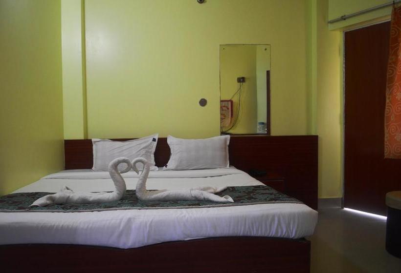 Hotel Jeevan Sandhya 8