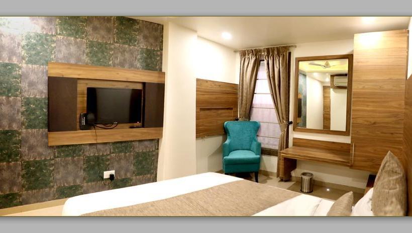 Bed and Breakfast Adarsh Palace 5