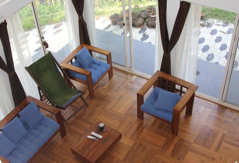 Bed and Breakfast Jungle Jive Tree House Munnar 15