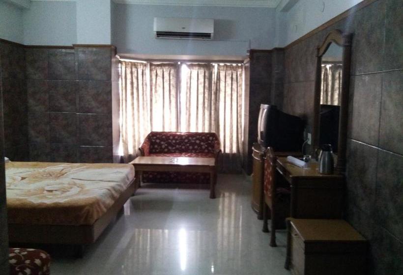 Mansar Hotel Jammu 6