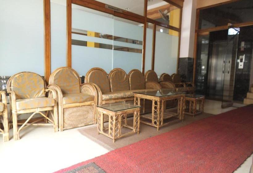 Hotel City Centre 13