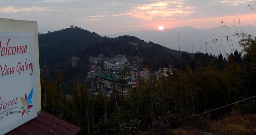 Floret Hotel & Resorts 9