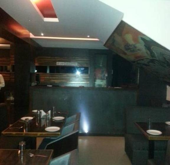 Hotel Jalaja Heritage 11