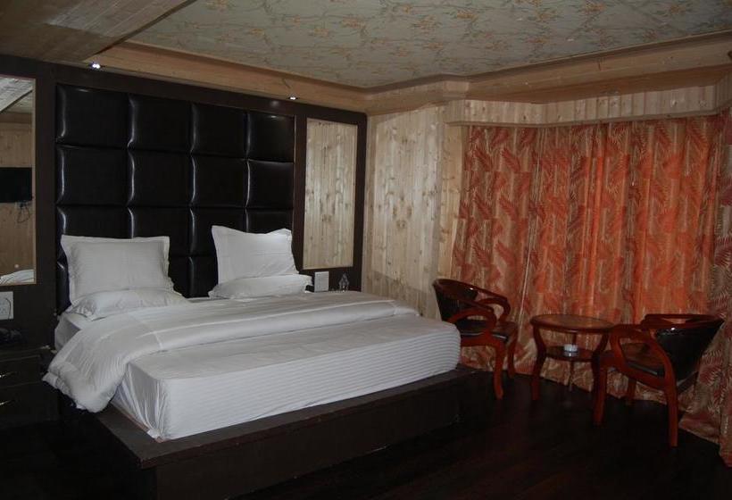 Hotel Zahgeer Continental 10