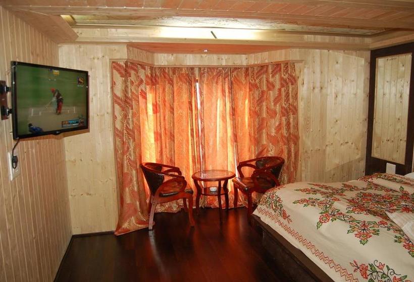 Hotel Zahgeer Continental 11