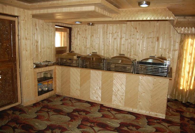 Hotel Zahgeer Continental 15