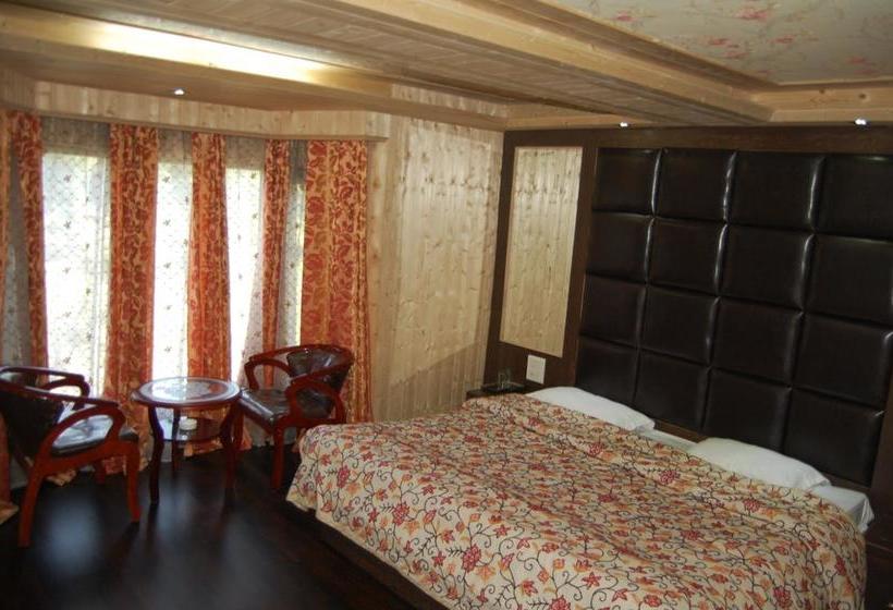 Hotel Zahgeer Continental 2