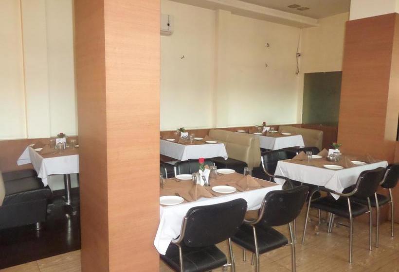Hotel Skylark Inn Nashik 6