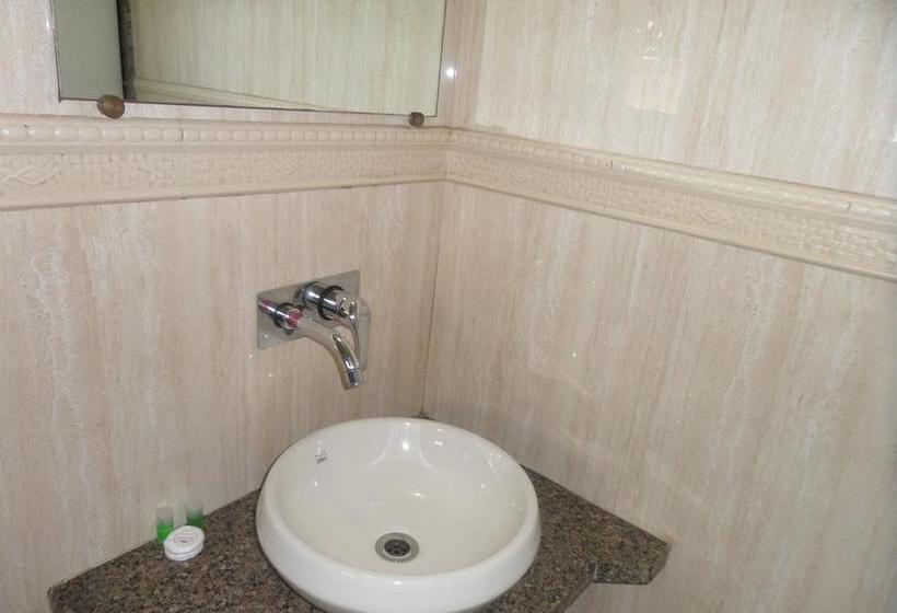 Hotel Risshi Residency 10