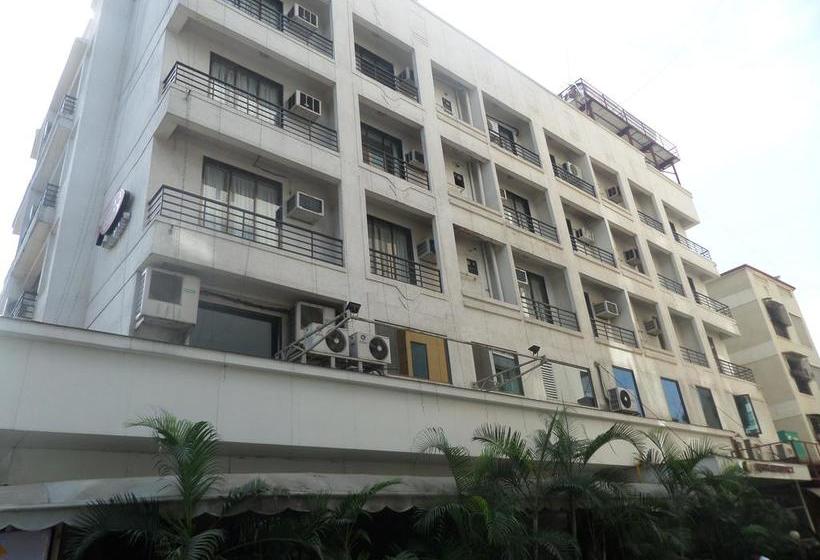 Hotel Risshi Residency 6