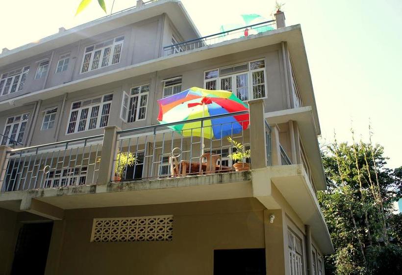 Hotel The Shire Kalimpong