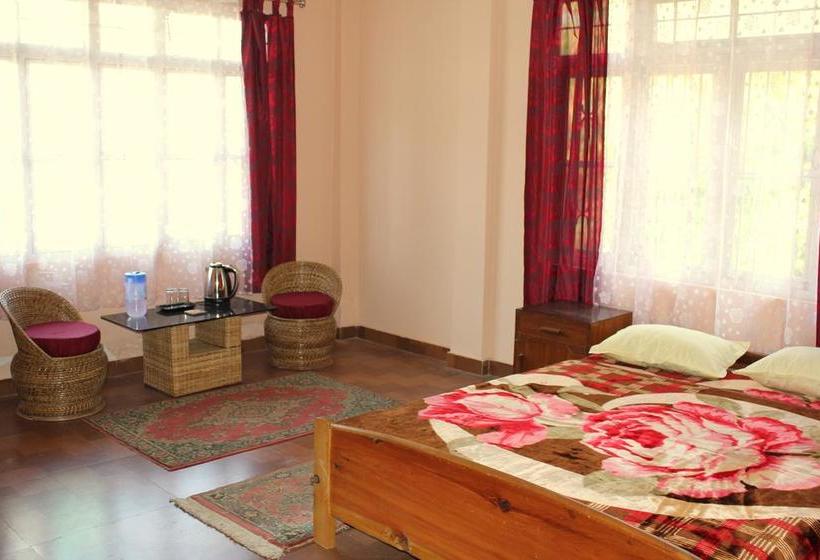 Hotel The Shire Kalimpong 13