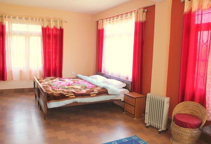 Hotel The Shire Kalimpong 7