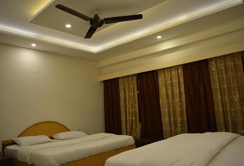 Hotel Mansarover International 11