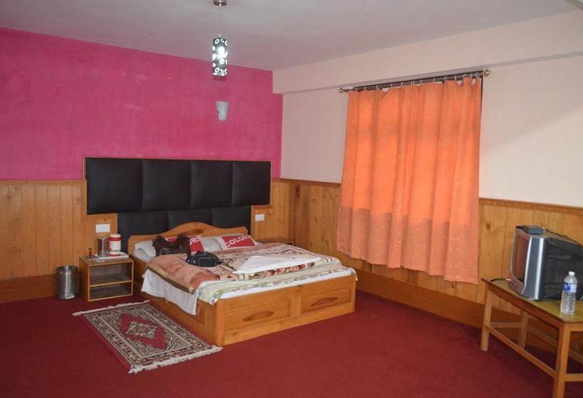 Delight Hotels Royal Lachung 1