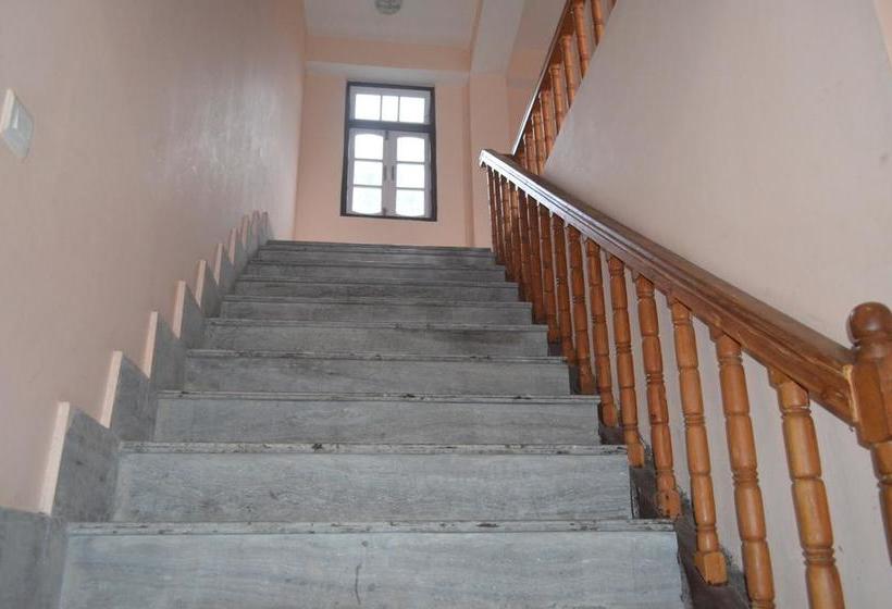 Delight Hotels Royal Lachung 18