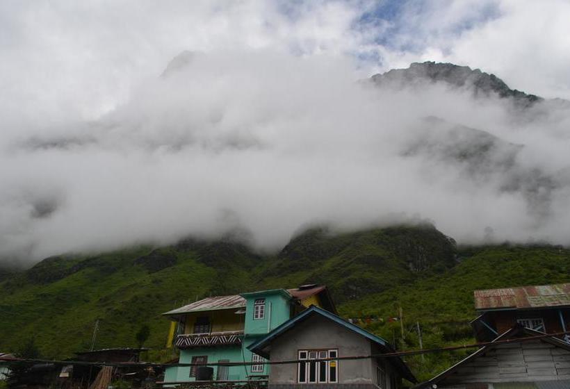 Delight Hotels Royal Lachung 20