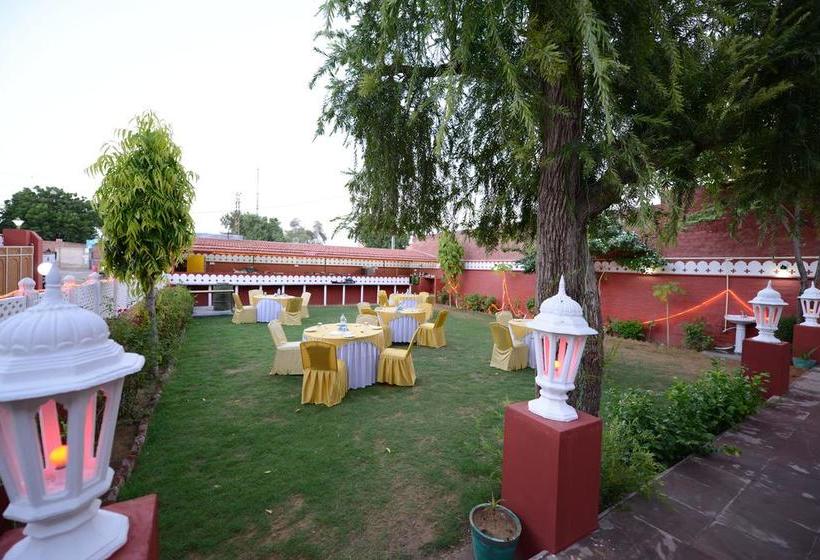 Hotel Bahadur Vilas 13