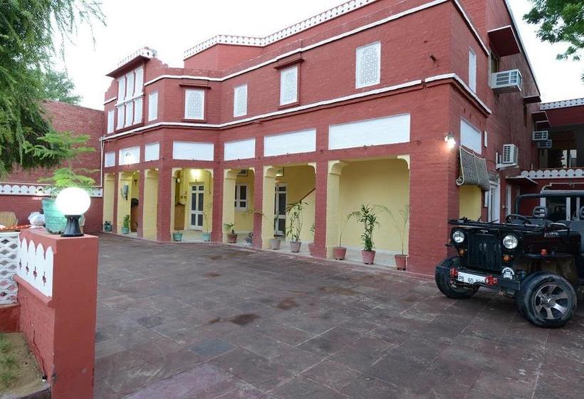 Hotel Bahadur Vilas 18