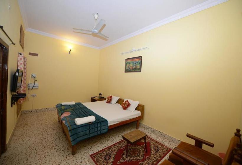 Hotel Bahadur Vilas 3