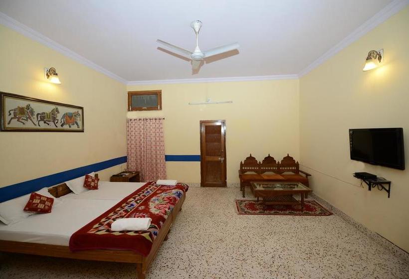 Hotel Bahadur Vilas 6