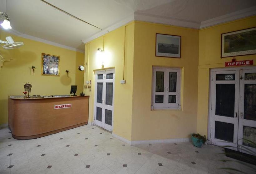 Hotel Bahadur Vilas 8