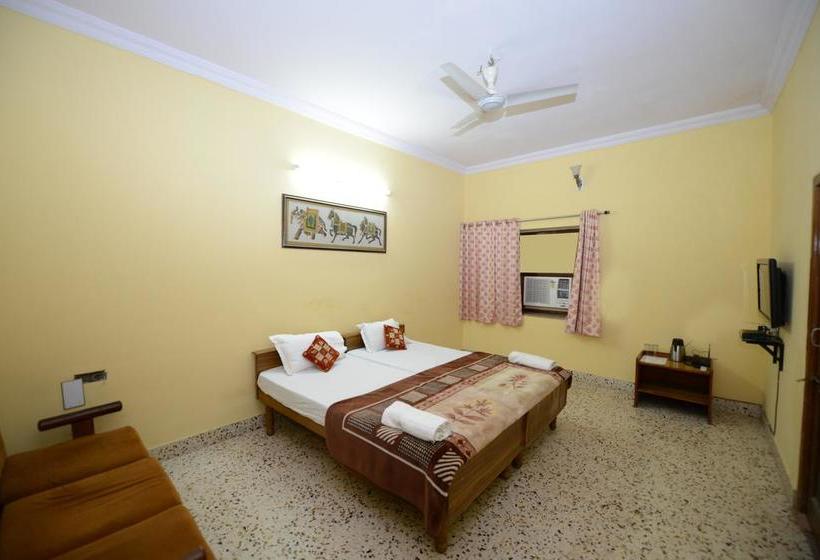 Hotel Bahadur Vilas 9