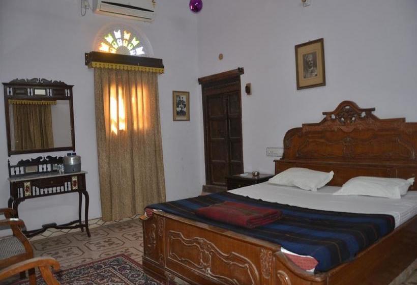 Hotel Kishan Palace 18