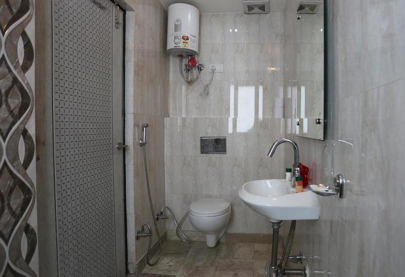 Hotel Laxman Resort 9