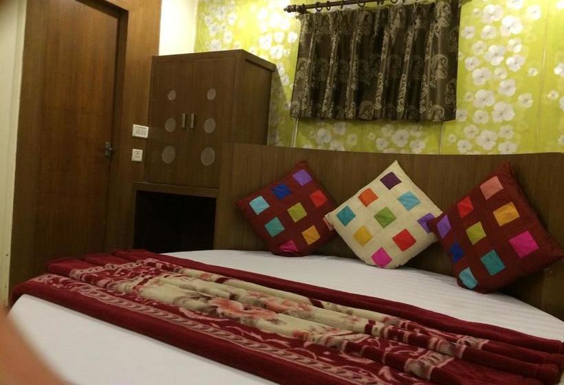 Bed and Breakfast Crown 11