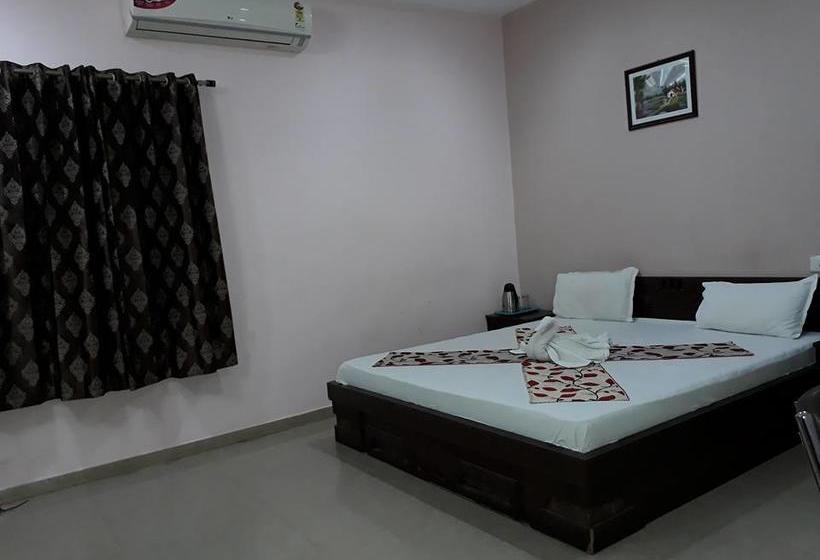 Hotel Shivam Fort View 1