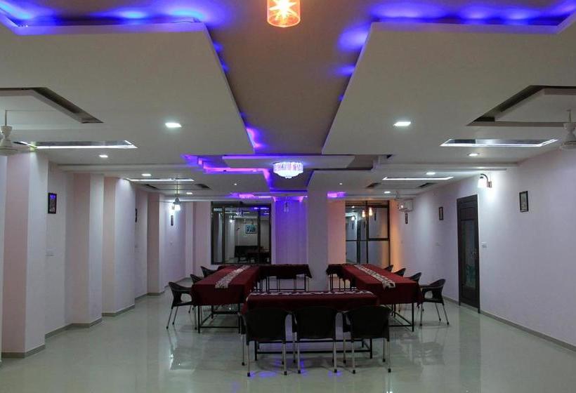 Hotel Shivam Fort View 15