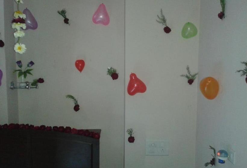 Hotel Shivam Fort View 9