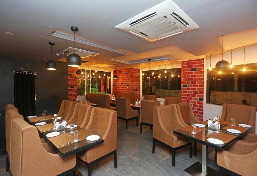 The Blue Lagoon Hotel Cuttack 7