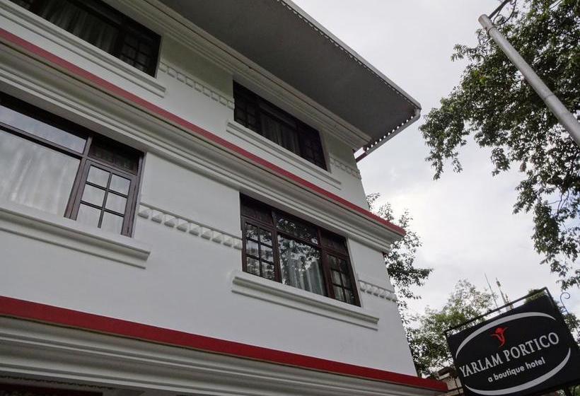 Resort Yarlam Portico 9