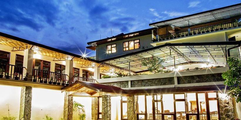 Resort Martam Retreat 1