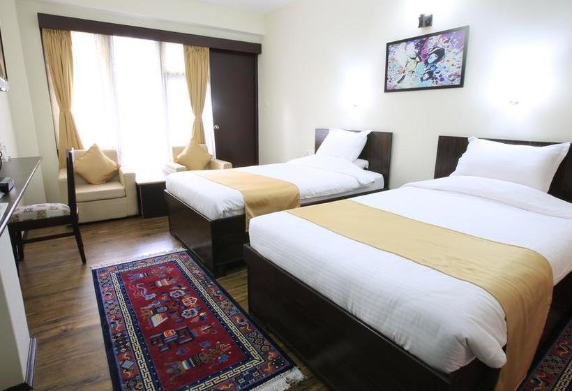 Resort Martam Retreat 2