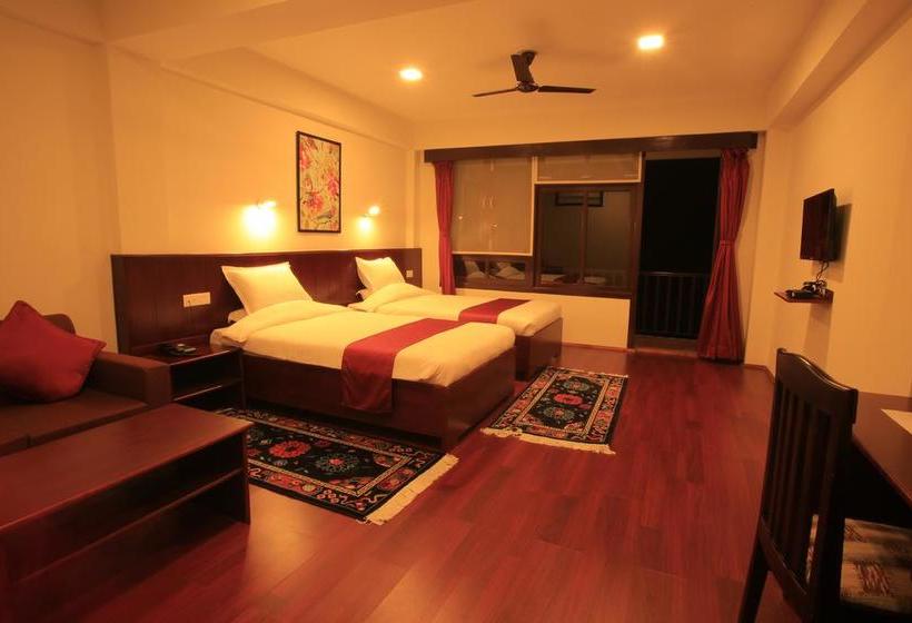 Resort Martam Retreat 8