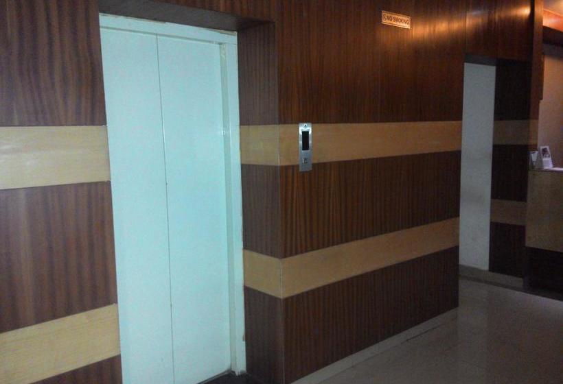 Hotel Palmshore Residency 14